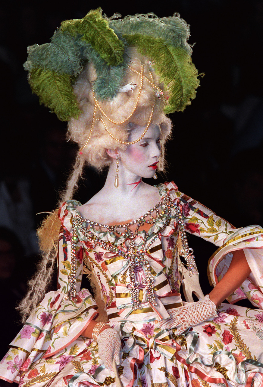 dior fall 2000 couture